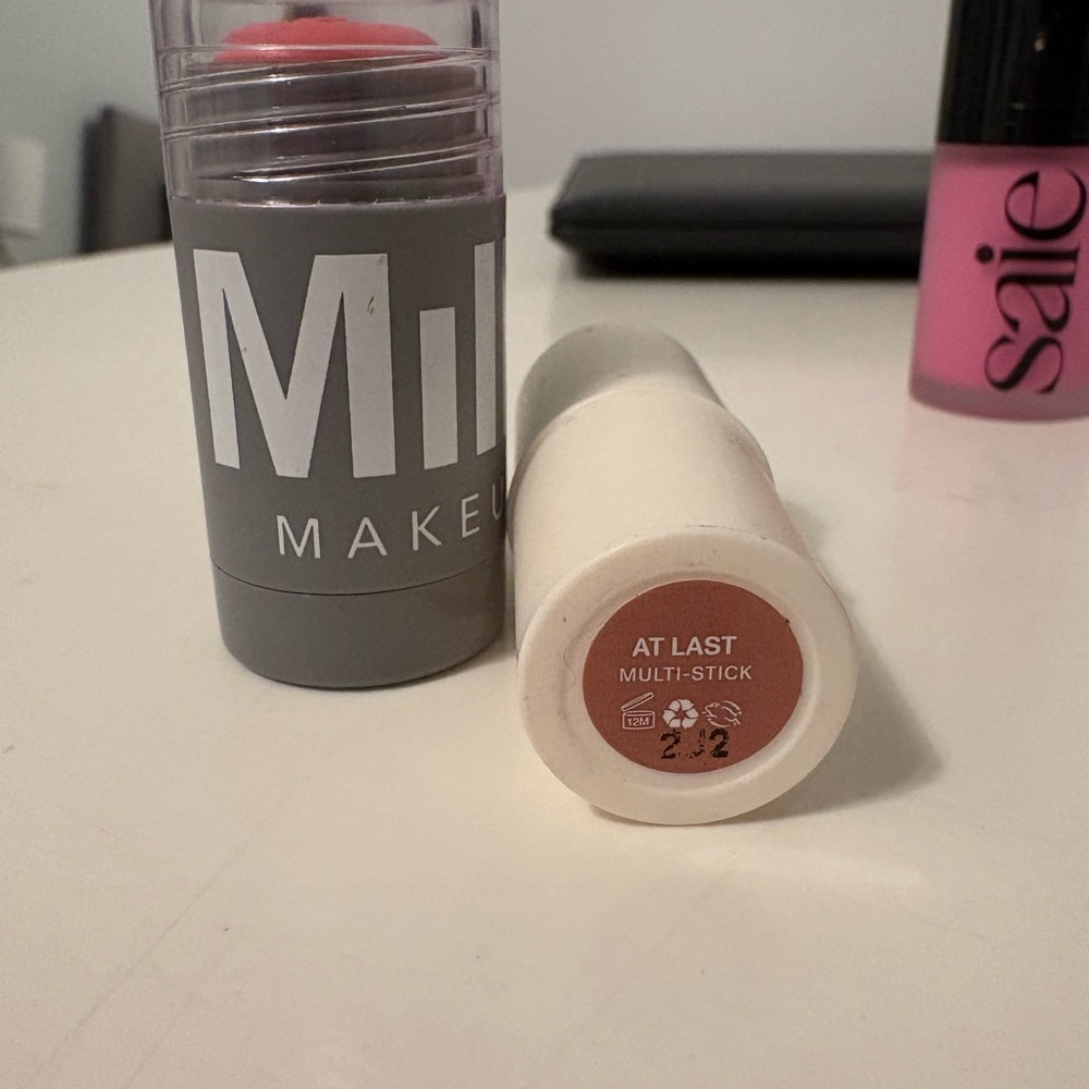 blush set - Picture 3 of 4